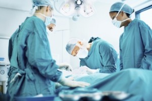 medical team doing surgery 484
